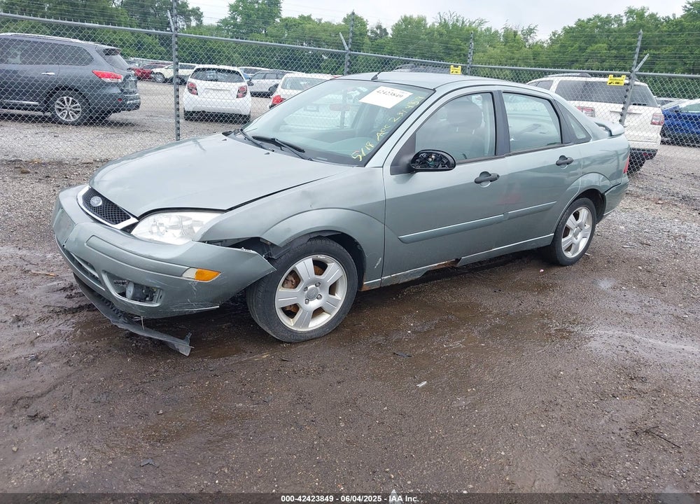 2005 FORD FOCUS ZX4 VIN: 1FAFP34N85W231459