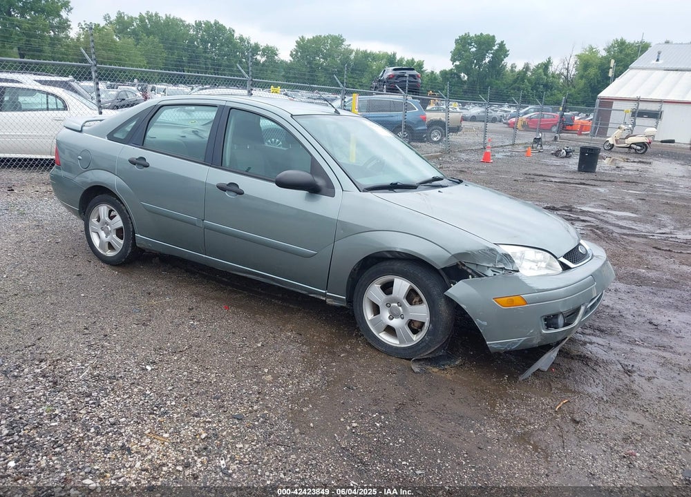 2005 FORD FOCUS ZX4 VIN: 1FAFP34N85W231459