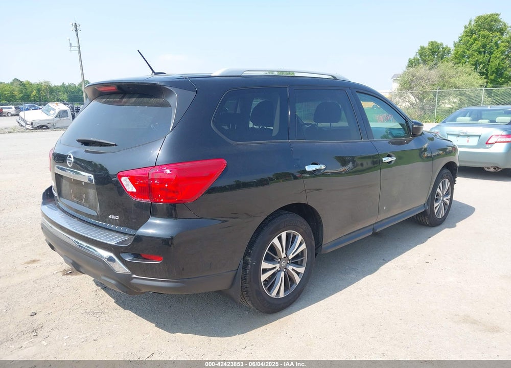2017 NISSAN PATHFINDER S VIN: 5N1DR2MM8HC649695