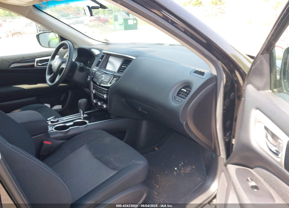 2017 NISSAN PATHFINDER S VIN: 5N1DR2MM8HC649695