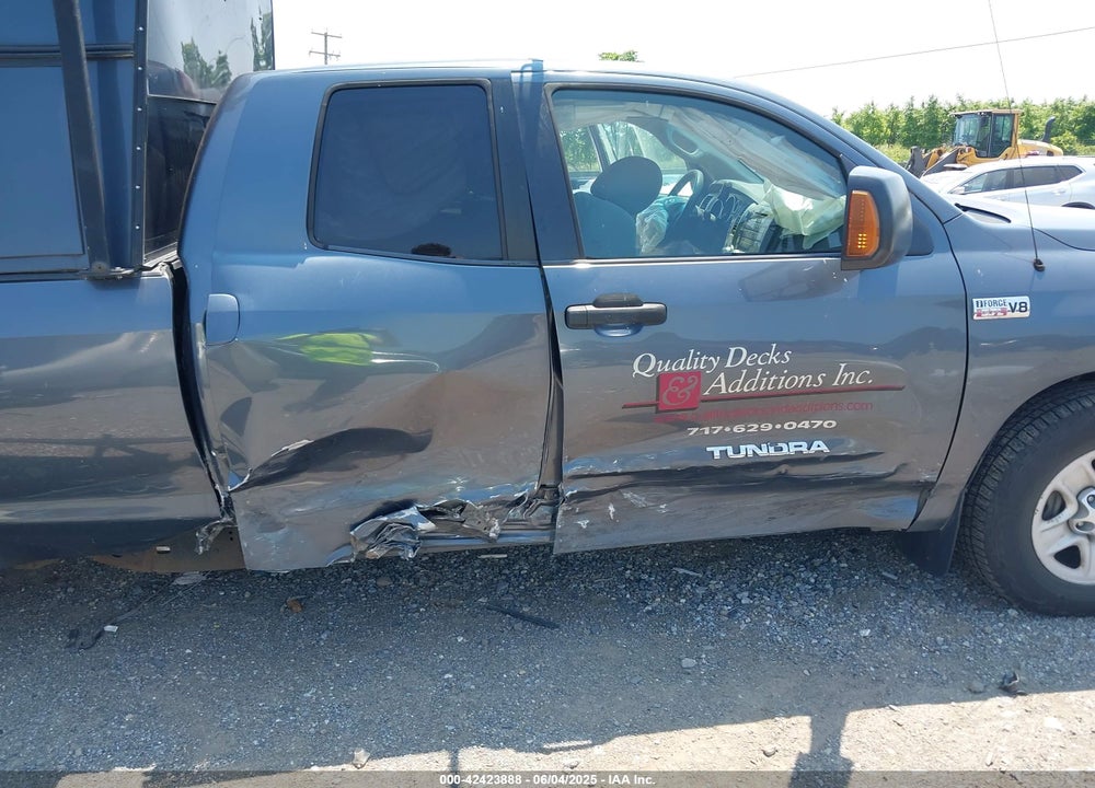 2008 TOYOTA TUNDRA BASE 5.7L V8 VIN: 5TFCV54198X005988