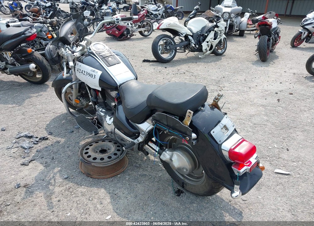 2005 SUZUKI C90 VIN: JS1VY52A352101508