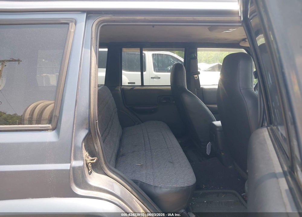 2001 JEEP CHEROKEE SPORT VIN: 1J4FF48S51L531033