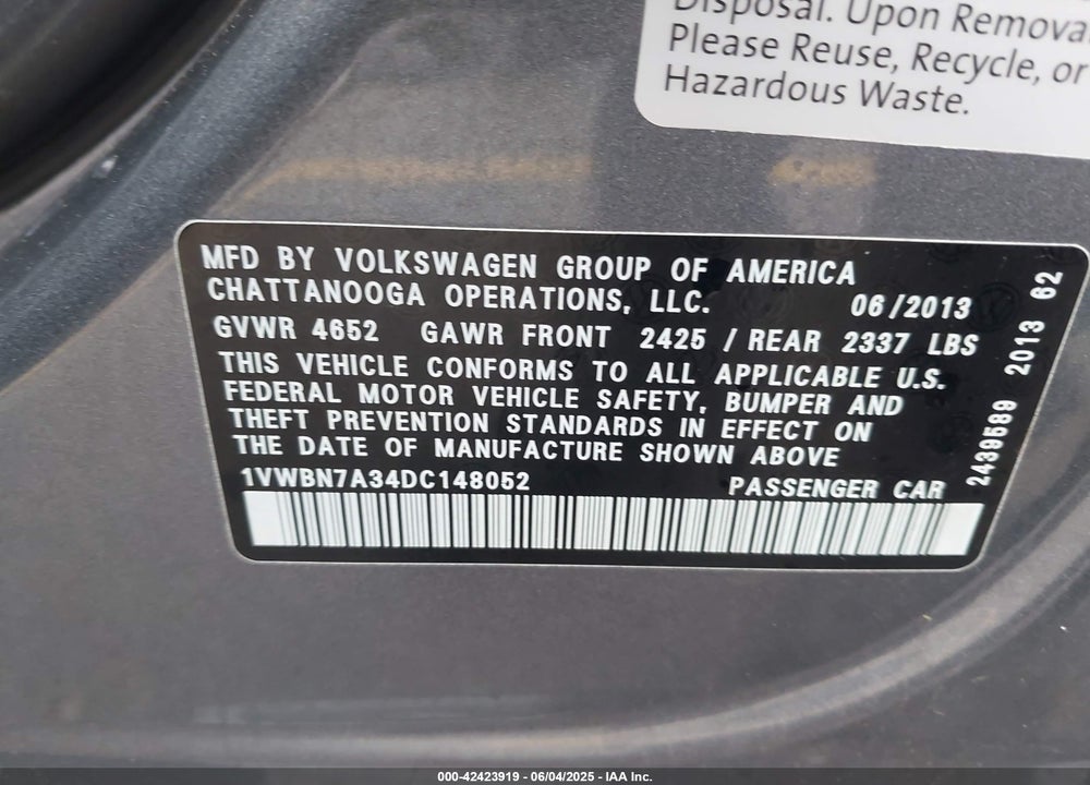 2013 VOLKSWAGEN PASSAT VIN: 1VWBN7A34DC148052