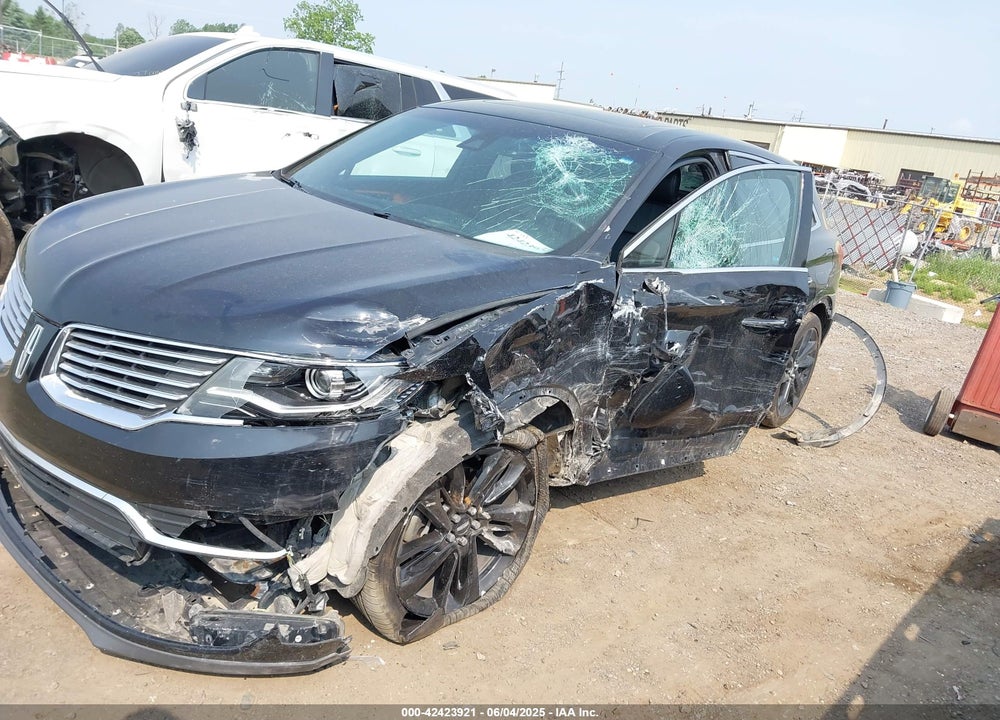 2016 LINCOLN MKX VIN: 2LMTJ8LR9GBL86915