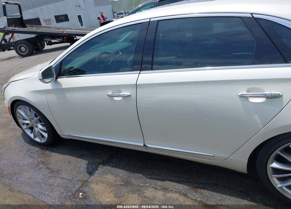 2014 CADILLAC XTS VSPORT PLATINUM VIN: 2G61W5S83E9165236