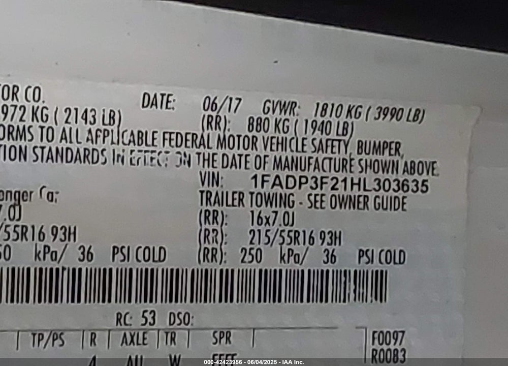 2017 FORD FOCUS SE VIN: 1FADP3F21HL303635