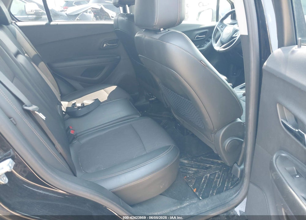 2021 CHEVROLET TRAX FWD LT VIN: KL7CJLSB7MB332907