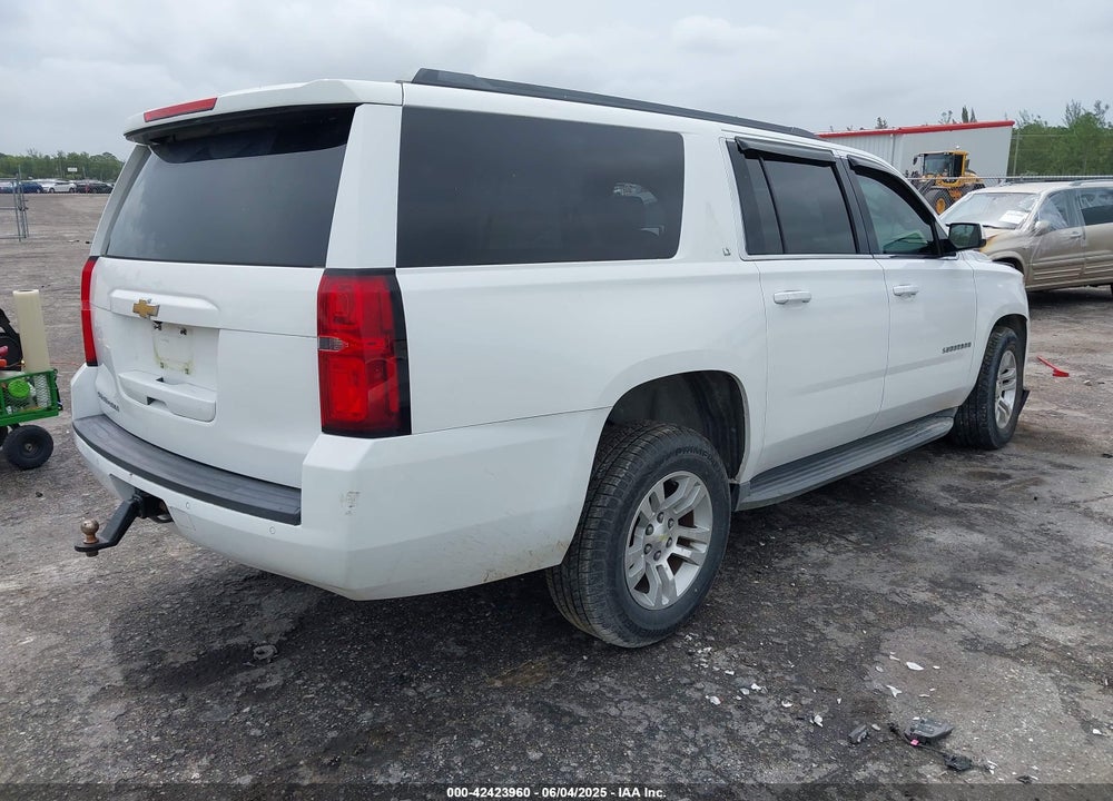 2015 CHEVROLET SUBURBAN VIN: 1GNSCJKC1FR539087