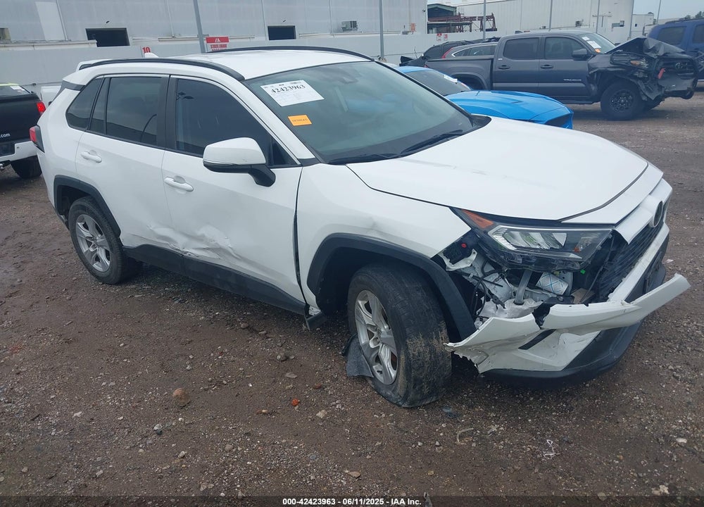 2020 TOYOTA RAV4 XLE VIN: 2T3W1RFV3LW100110