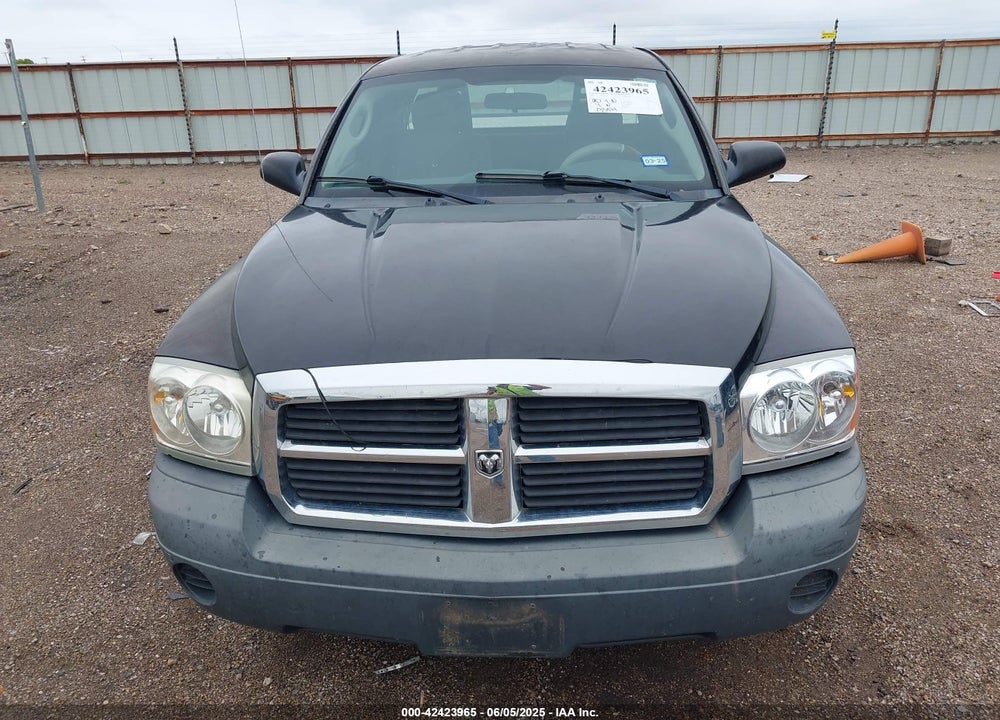 2005 DODGE DAKOTA ST VIN: 1D7HE22K95S335614