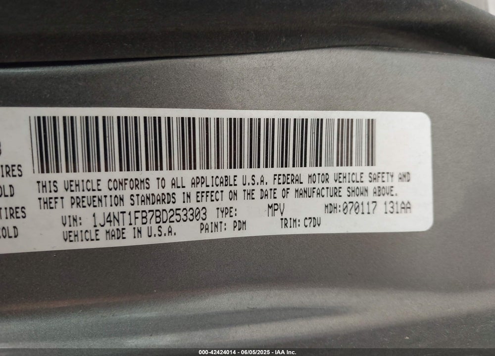 2011 JEEP COMPASS VIN: 1J4NT1FB7BD253303