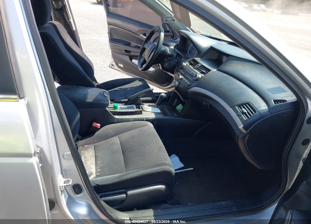 2011 HONDA ACCORD SDN VIN: 1HGCP2F37BA148845