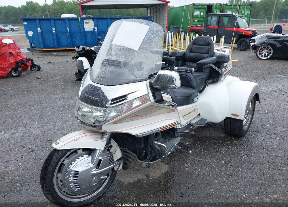 1998 HONDA GL1500 SE VIN: 1HFSC2237WA001805