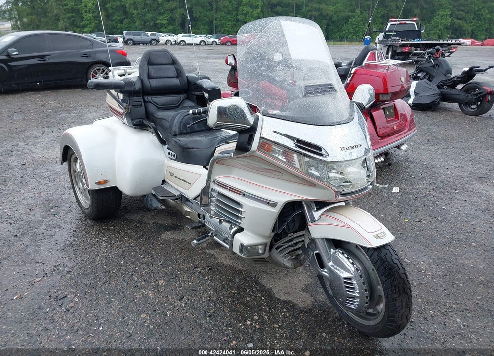 1998 HONDA GL1500 SE VIN: 1HFSC2237WA001805
