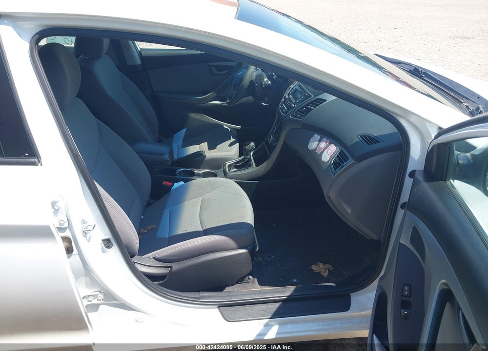 2015 HYUNDAI ELANTRA VIN: 5NPDH4AE5FH651146