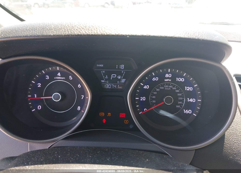 2015 HYUNDAI ELANTRA VIN: 5NPDH4AE5FH651146