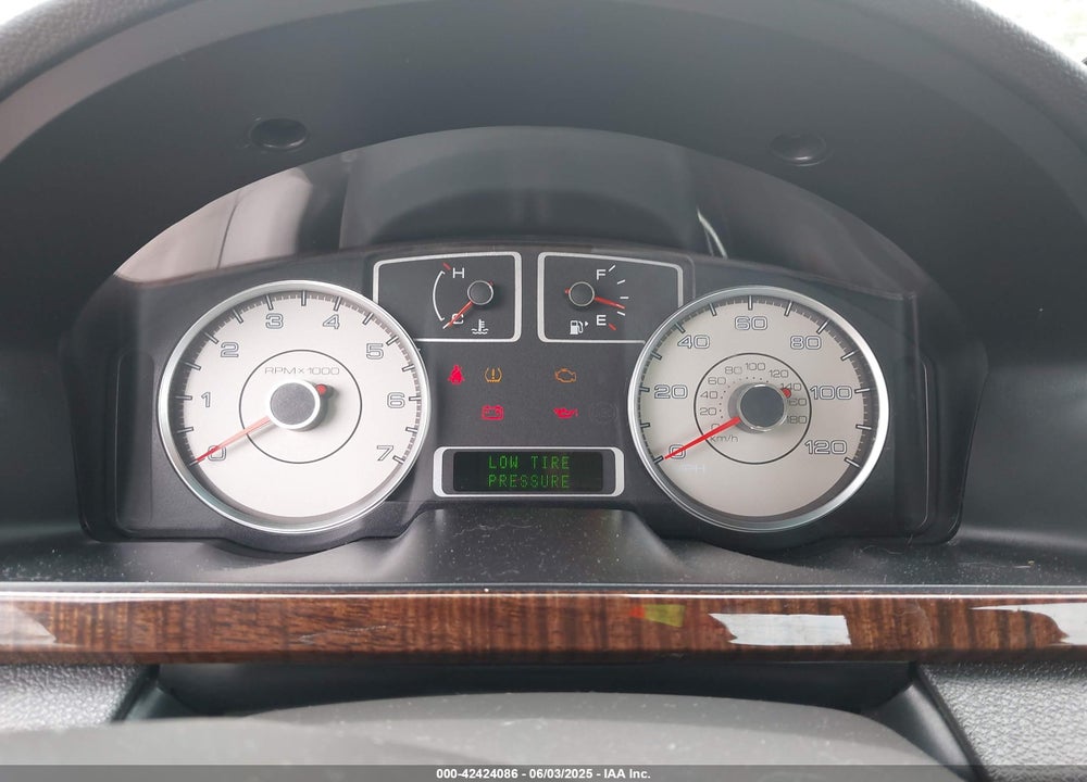 2009 FORD TAURUS VIN: 1FAHP25W99G126746
