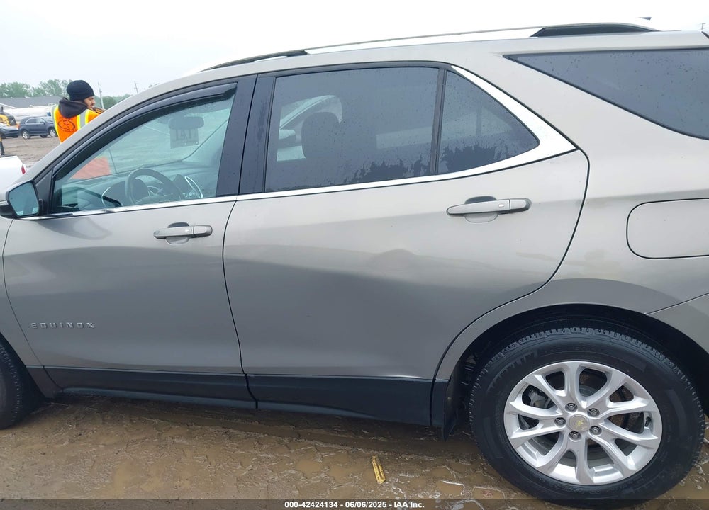 2018 CHEVROLET EQUINOX LT VIN: 3GNAXJEV4JS624556