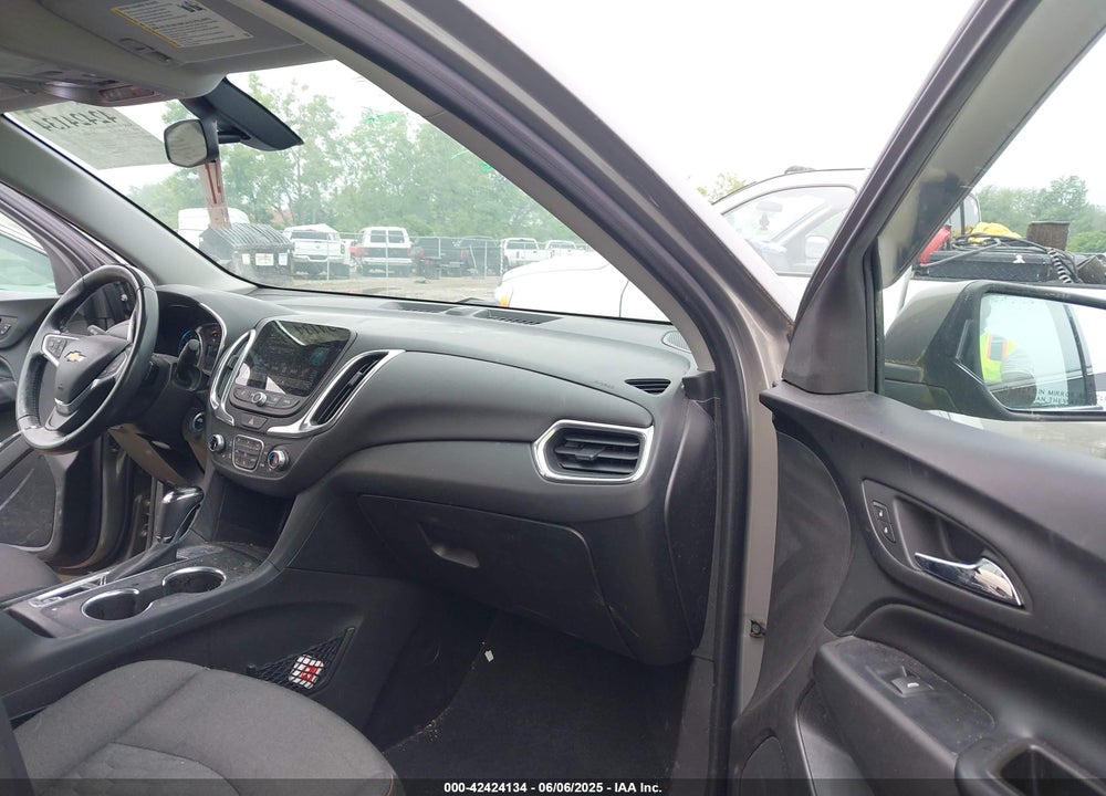 2018 CHEVROLET EQUINOX LT VIN: 3GNAXJEV4JS624556
