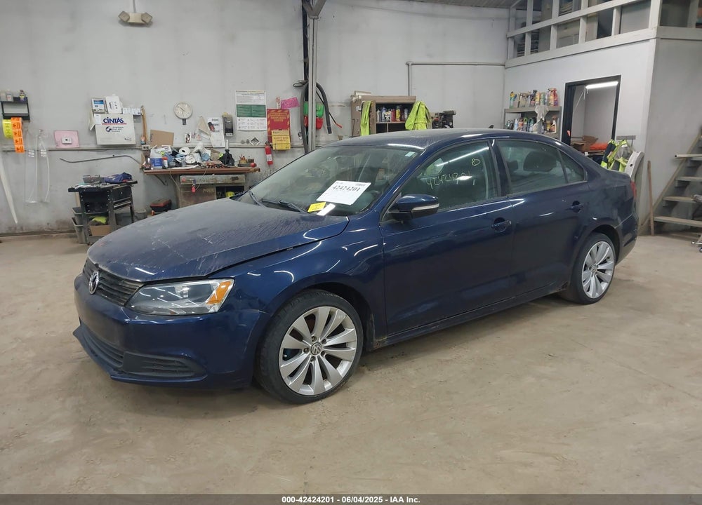 2012 VOLKSWAGEN JETTA VIN: 3VW3L7AJ4CM420105