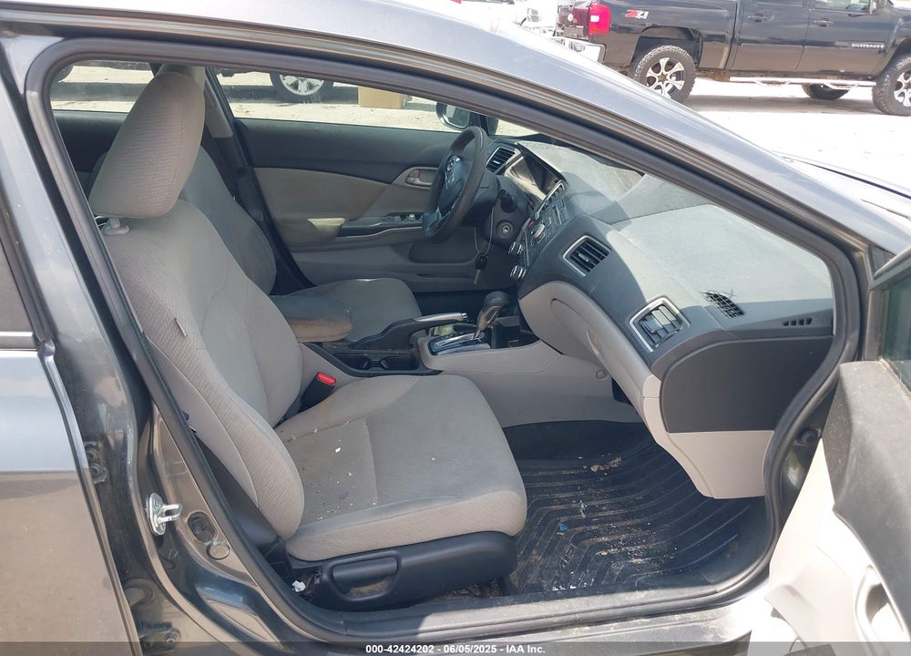 2013 HONDA CIVIC LX VIN: 2HGFB2F51DH301902