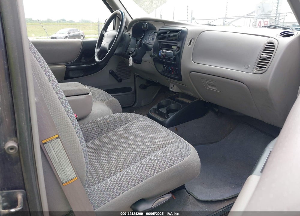 1999 FORD RANGER VIN: 1FTYR10V0XUA44853