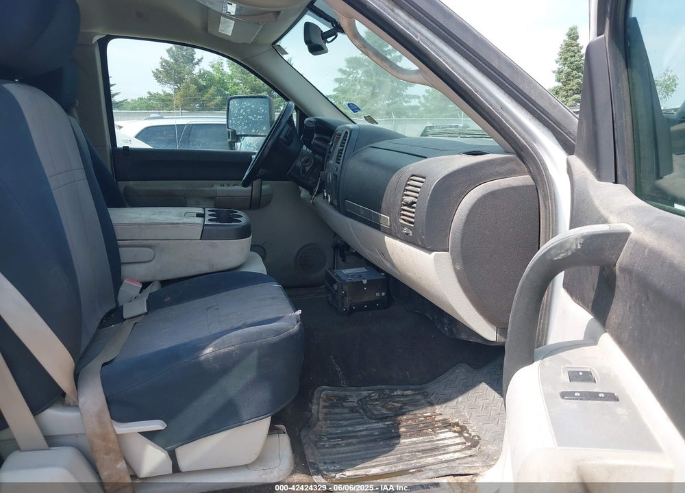 2007 CHEVROLET SILVERADO 1500 LT1 VIN: 1GCEK19J37E560111