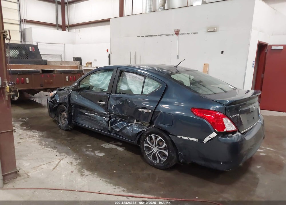 2016 NISSAN VERSA 1.6 SV VIN: 3N1CN7AP8GL823388