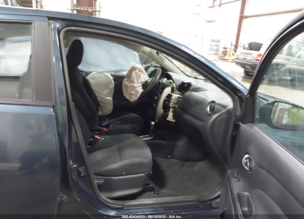 2016 NISSAN VERSA 1.6 SV VIN: 3N1CN7AP8GL823388