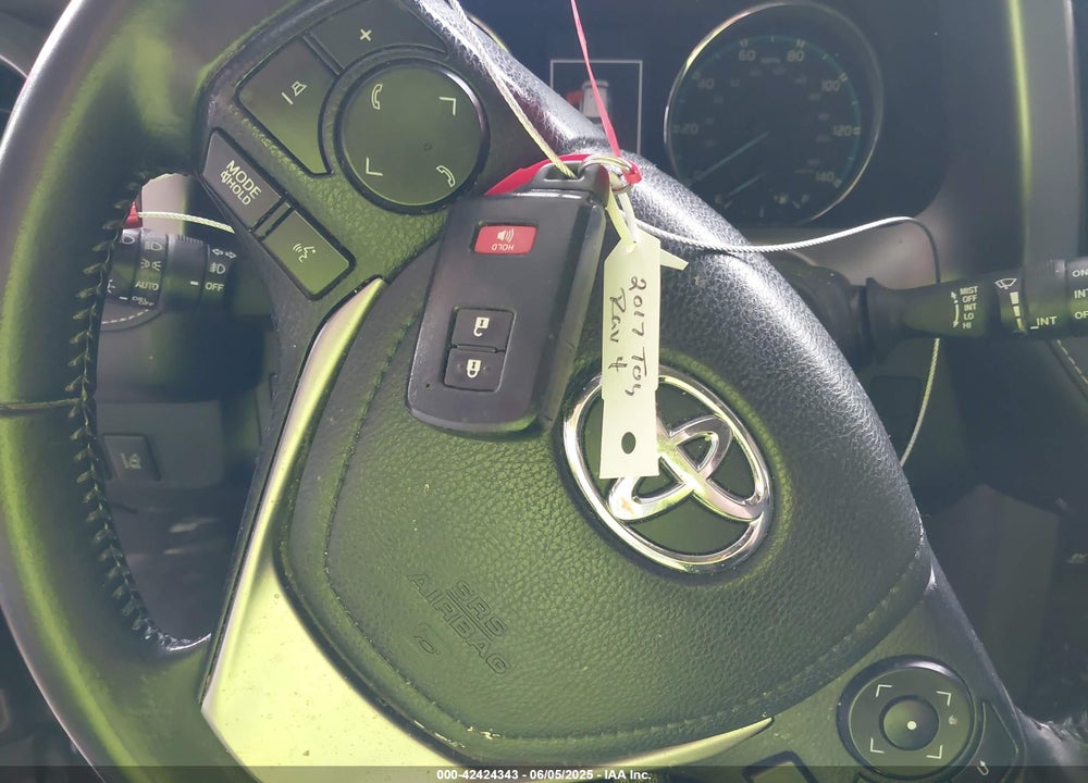 2017 TOYOTA RAV4 HYBRID VIN: JTMRJREV1HD132802