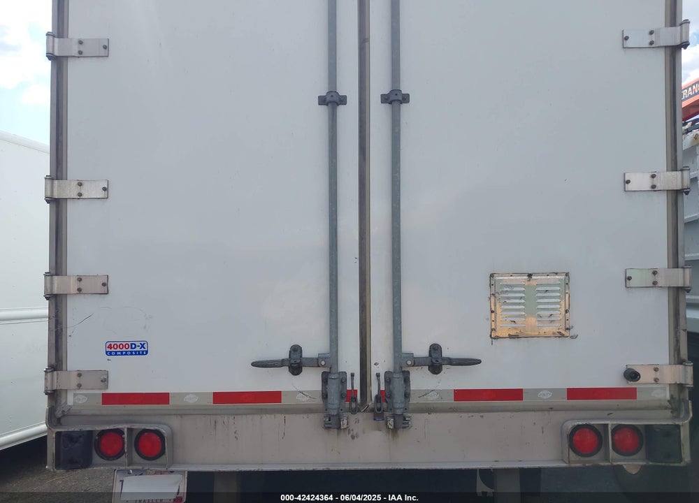 2018 UTILITY TRAILER MFG --- VIN: 1UYVS2532J7302026