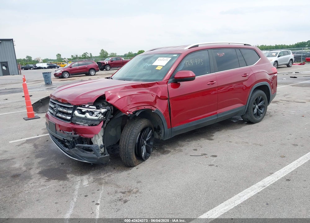 2019 VOLKSWAGEN ATLAS VIN: 1V2DR2CA0KC605711