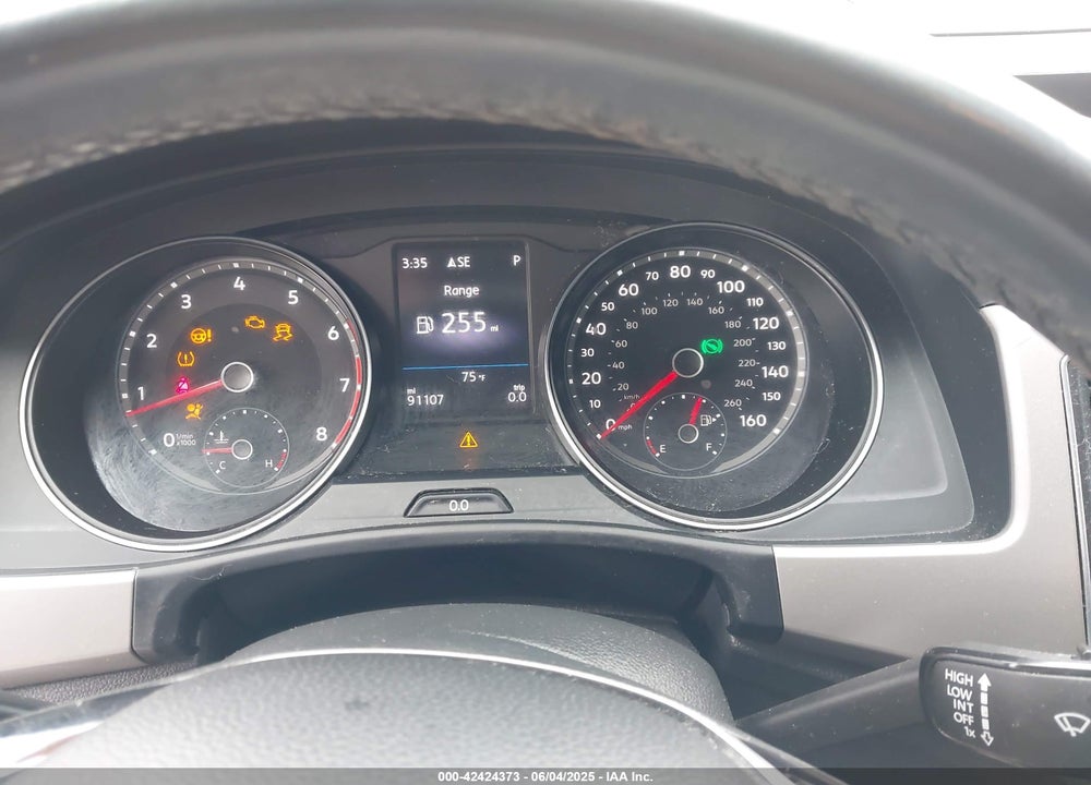 2019 VOLKSWAGEN ATLAS VIN: 1V2DR2CA0KC605711