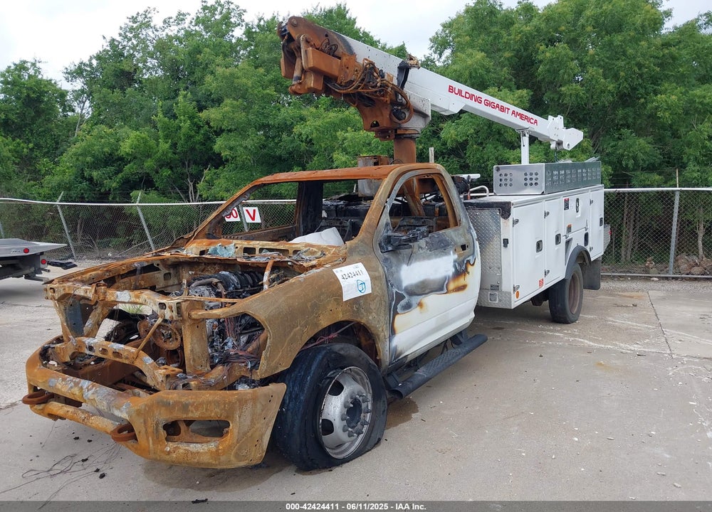 2024 RAM 4500 CHASSIS TRADESMAN/SLT VIN: 3C7WRKBJ2RG255360