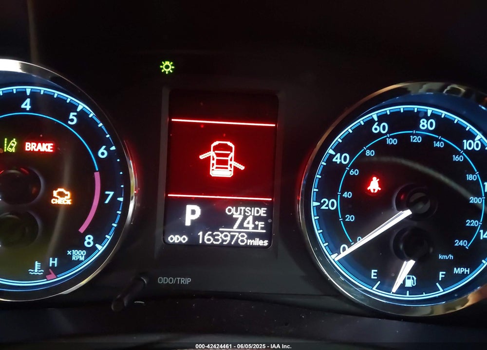 2017 TOYOTA COROLLA VIN: 2T1BURHE9HC810567