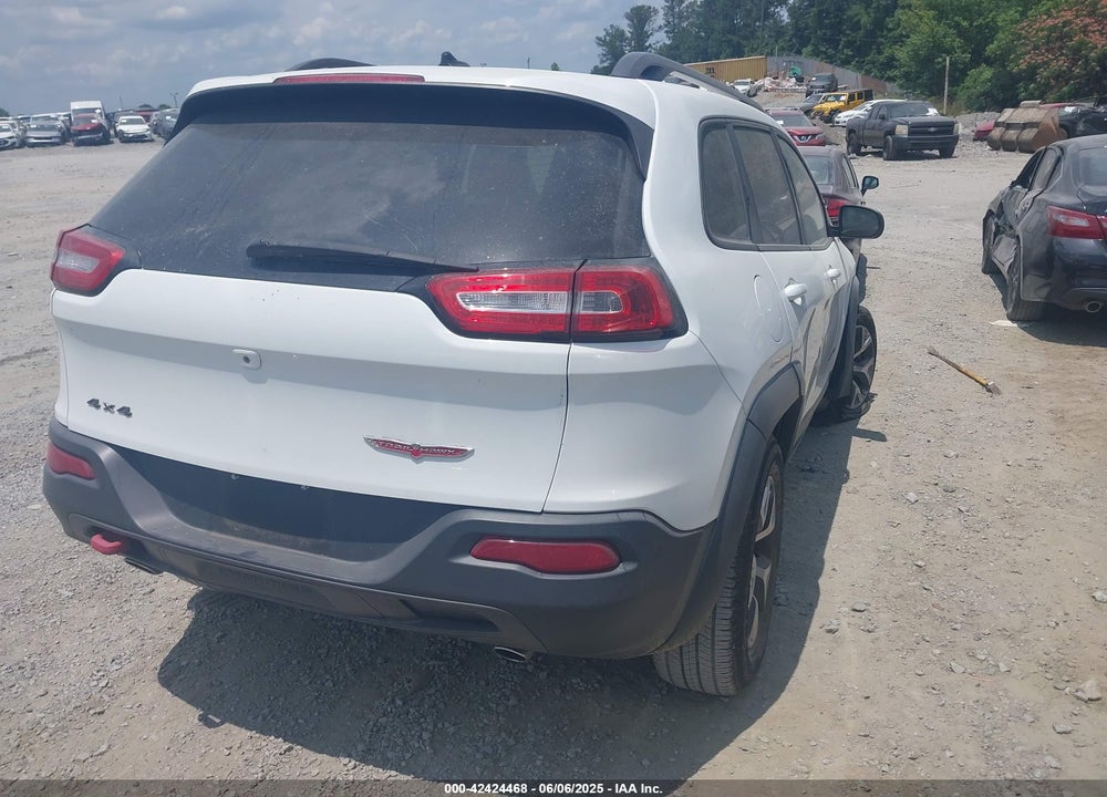 2015 JEEP CHEROKEE VIN: 1C4PJMBS3FW511564