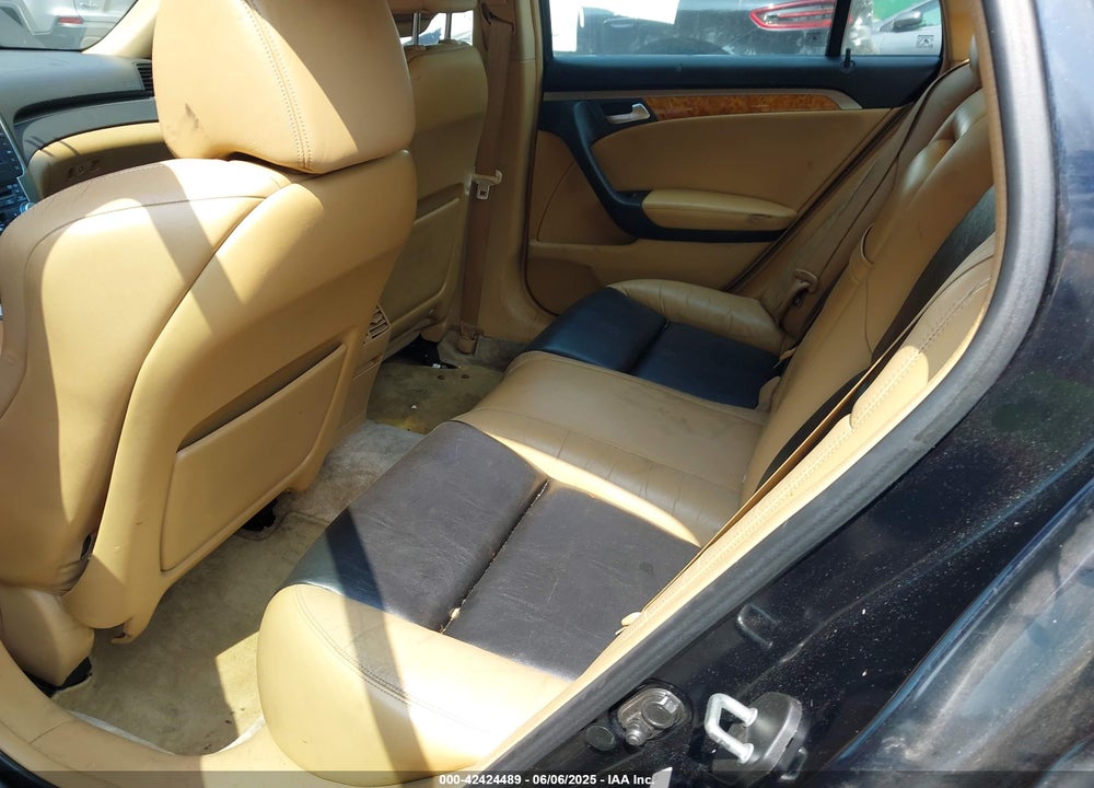 2004 ACURA TL VIN: 19UUA662X4A074182