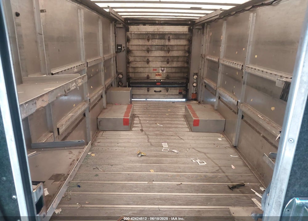 2001 FREIGHTLINER CHASSIS VIN: 4UZAARBW31CH52474