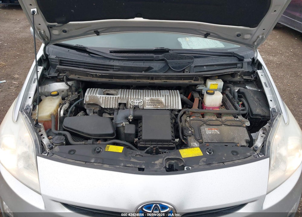 2011 TOYOTA PRIUS TWO VIN: JTDKN3DU7B5362261