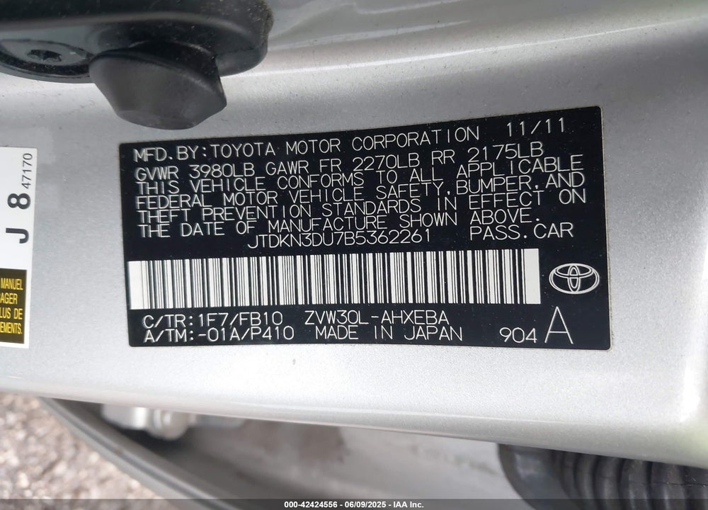 2011 TOYOTA PRIUS TWO VIN: JTDKN3DU7B5362261
