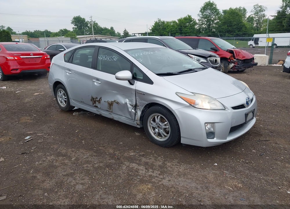 2011 TOYOTA PRIUS TWO VIN: JTDKN3DU7B5362261