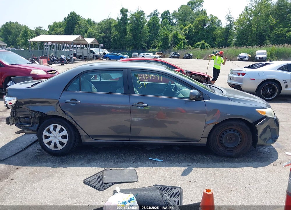 2011 TOYOTA COROLLA VIN: 2T1BU4EE7BC592563