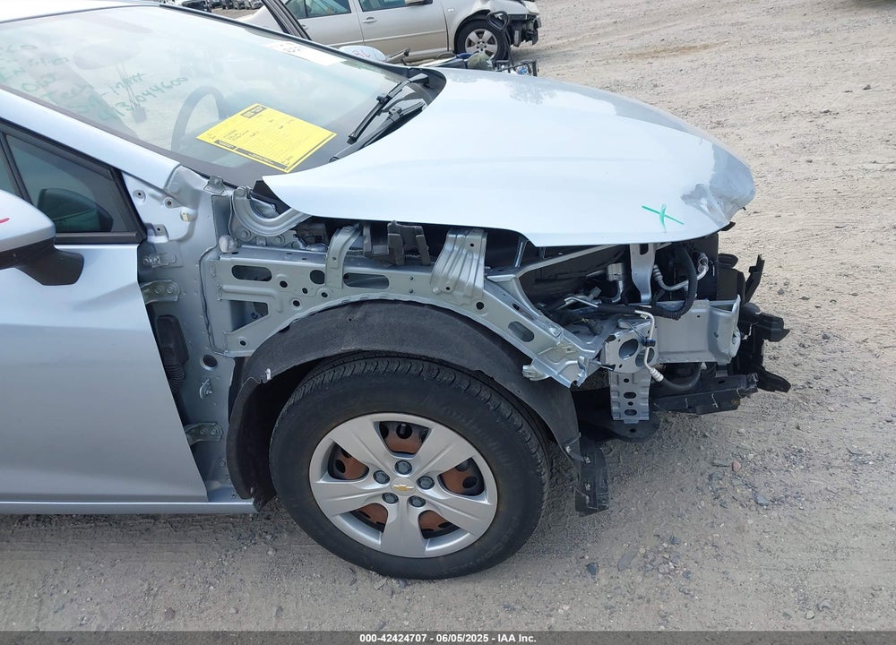 2018 CHEVROLET CRUZE VIN: 1G1BC5SM5J7206512