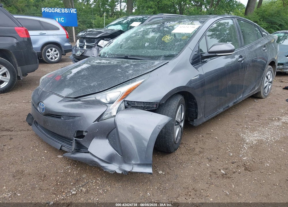2018 TOYOTA PRIUS VIN: JTDKBRFU2J3070911