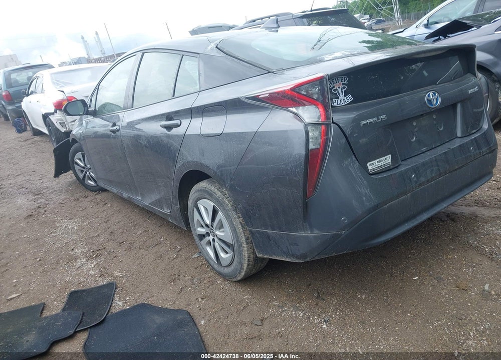 2018 TOYOTA PRIUS VIN: JTDKBRFU2J3070911