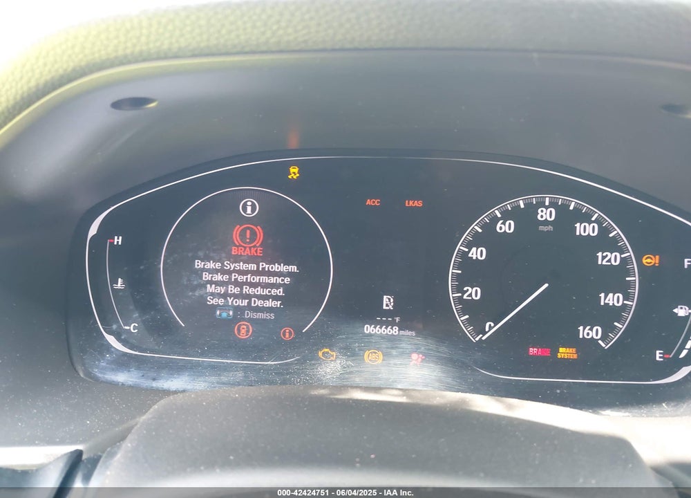 2018 HONDA ACCORD VIN: 1HGCV1F40JA250477