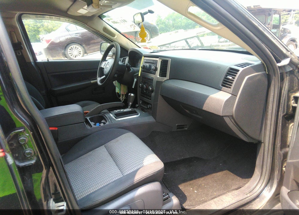 2008 JEEP GRAND CHEROKEE VIN: 1J8GR48KX8C177062