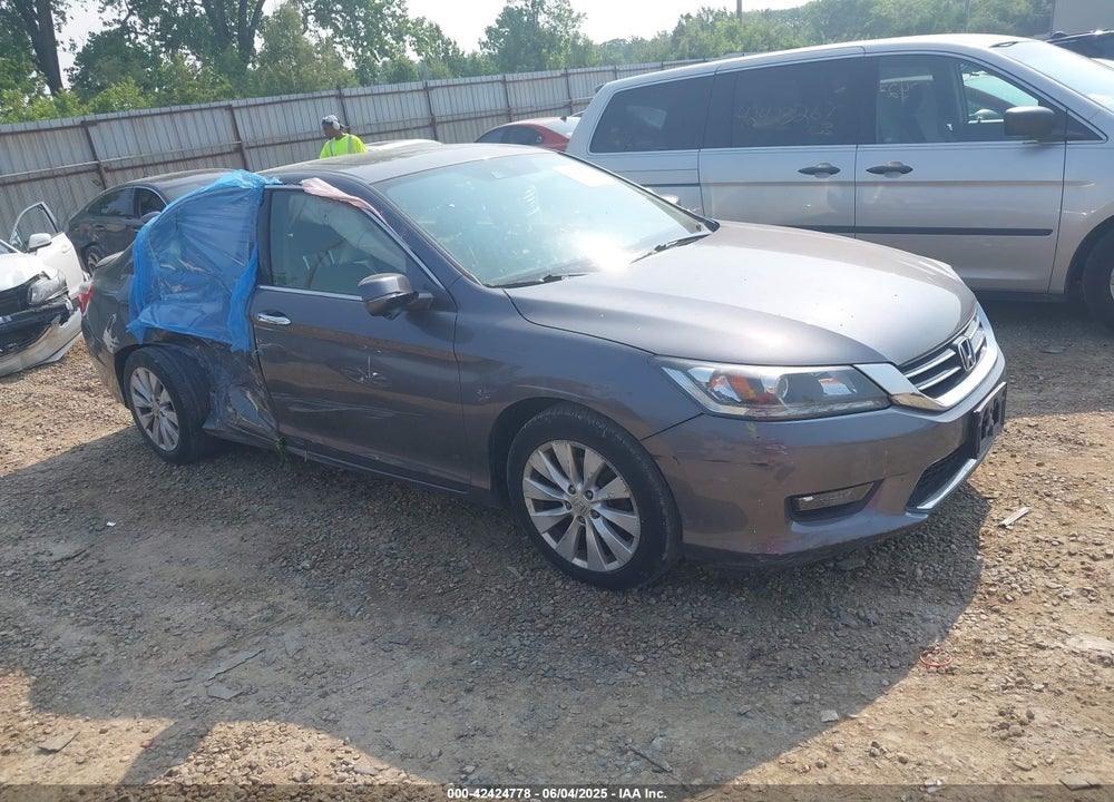 2014 HONDA ACCORD EX-L V-6 VIN: 1HGCR3F85EA009135
