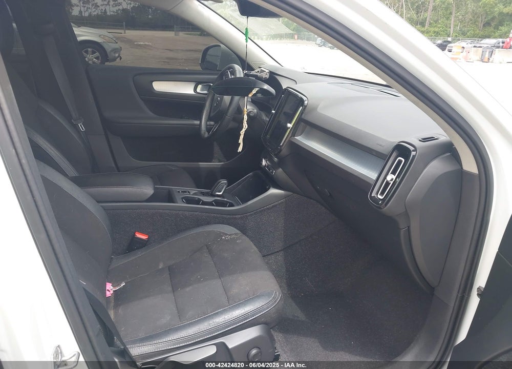 2020 VOLVO XC40 VIN: YV4AC2HK6L2344841